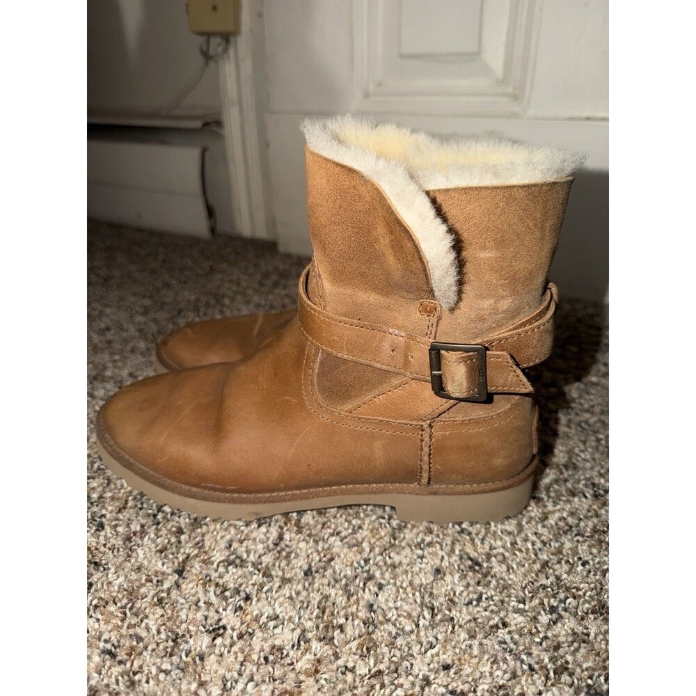 UGG Chestnut Leather Shearling Buckle Ankle Boots Women’s Size 6.5